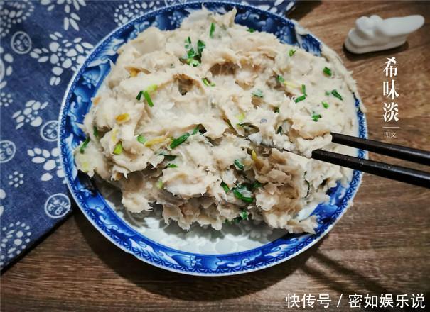 这种“碱性食物”女人要常吃，嘴巴不臭，头发乌黑，气色慢慢好