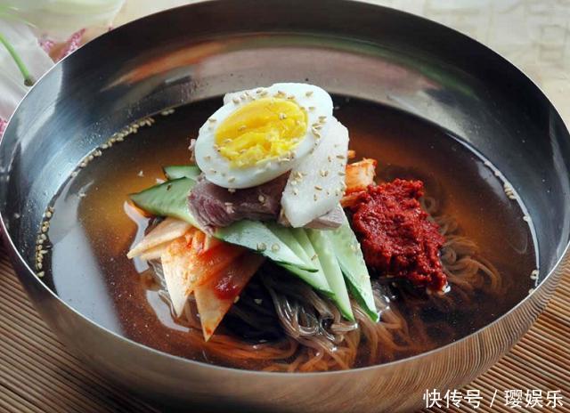 在韩国留学的华人都瘦了!在食堂到底吃的啥怎么“风一吹就倒”