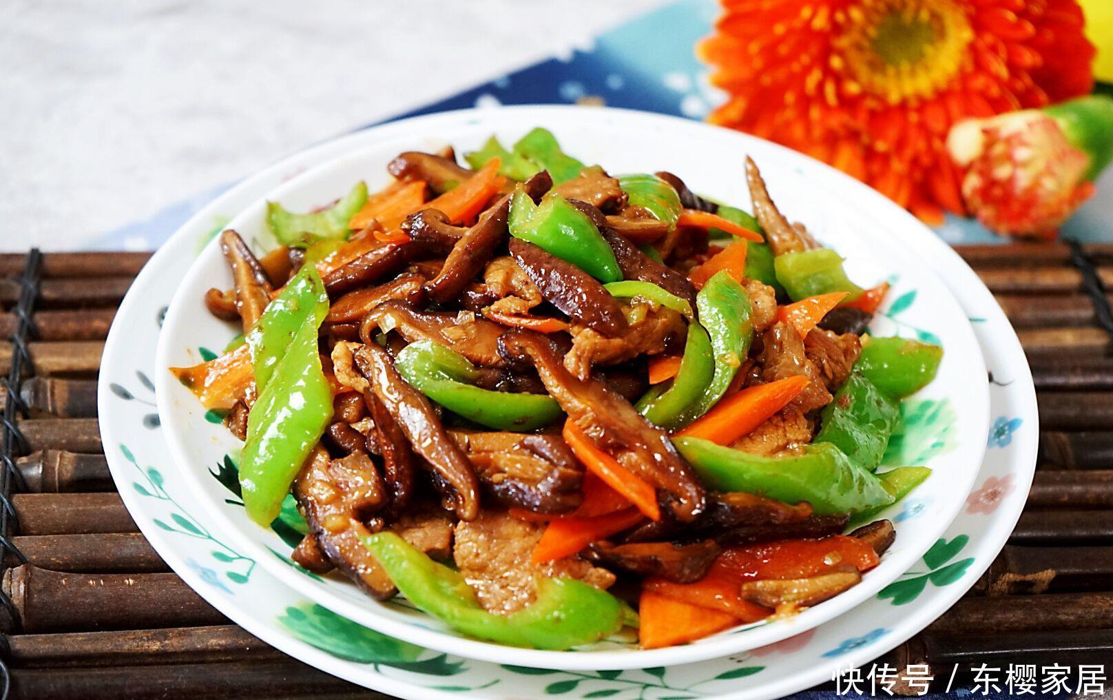  下饭|家常小炒：胡萝卜香菇炒肉，营养均衡制作简单，下饭又快手