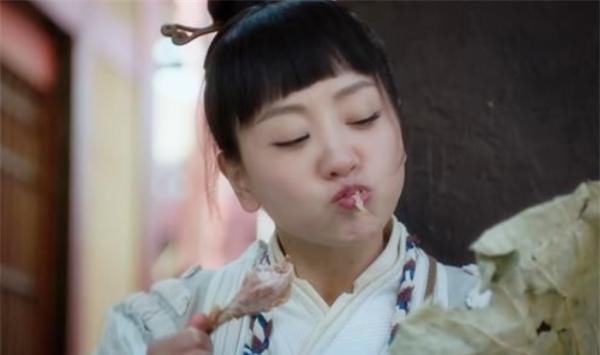 食物|游本昌吃坏食物王宝强喝牛奶,而她吃20个鸡腿,见到鸡腿就想吐