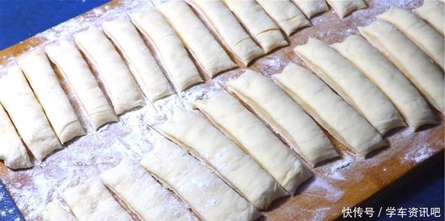 教你在家就能做的油条，口感松脆有韧性，健康又好吃，步骤简单！