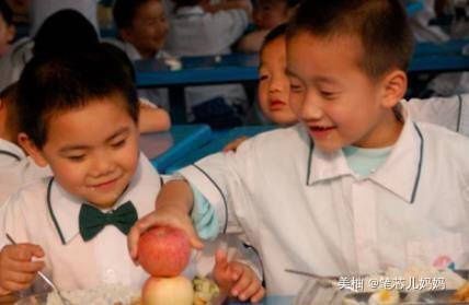 孩子|这4类孩子小时候看着聪明,长大却难有出息,父母别再沾沾自喜了