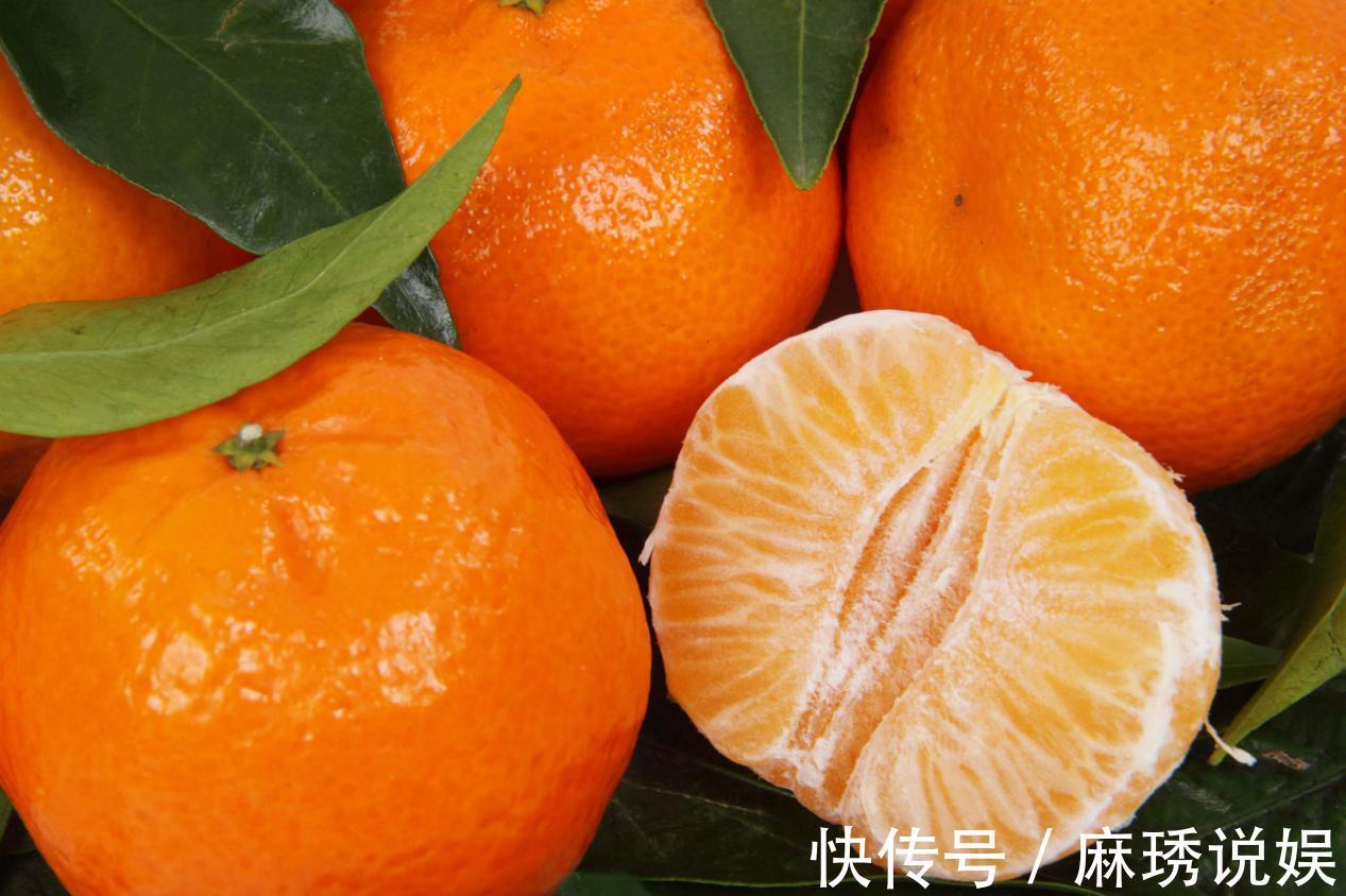 香蕉|有4种水果家长要多买给宝宝吃,能缓解眼睛疲劳,还能增强免疫力