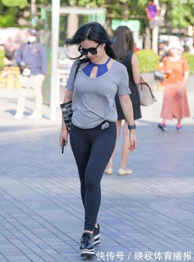 阔腿裤 打底裤比较优雅,才能契合自身气质,更显身材