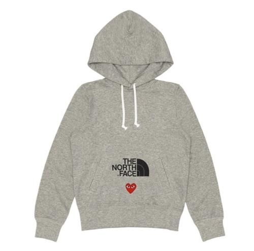 COMME des GAR?ONS PLAY 携手 Nike & The North Face 联名推出「 PLAY TOGETHER 」系列