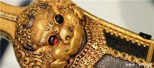 不卖|八国联军抢走“永乐宝剑”,专家欲出10亿买回,英国人大喊:不卖