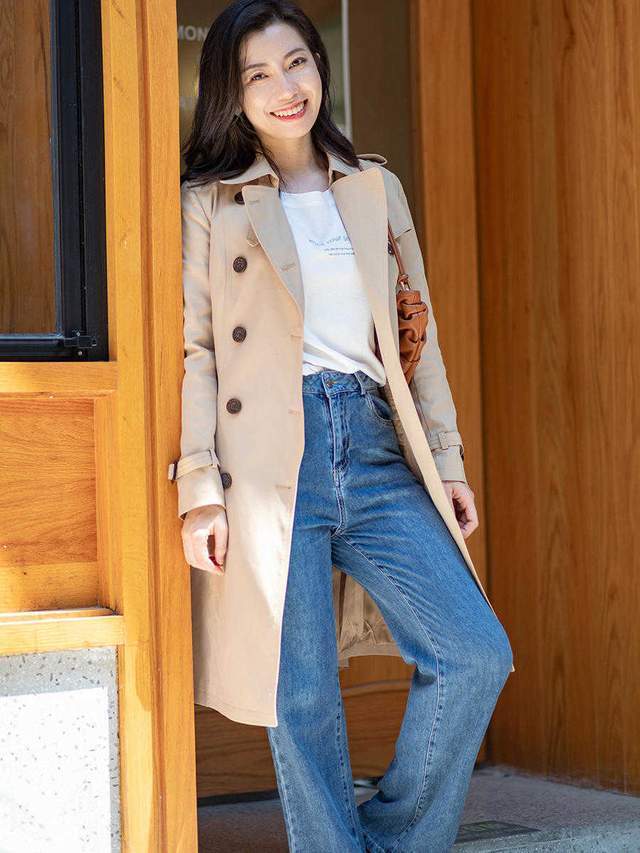 风衣|一看就是高级穿搭,上班通勤的穿搭,风衣搭配牛仔裤气质感满分