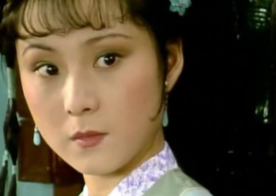 薛宝钗$红楼梦中宝玉挨打,她却十分高兴,是害死黛玉的罪魁祸首