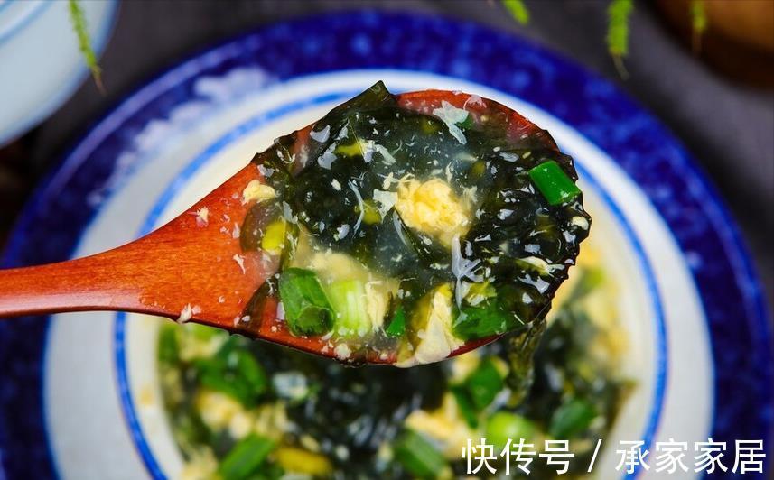 虾皮|做紫菜汤,直接下锅煮是外行,记得多做1步,紫菜汤鲜美又香浓