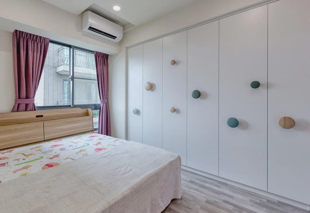三口之家|三口之家的73㎡，全屋坚持北欧混搭风，入户那叫一个清爽透亮
