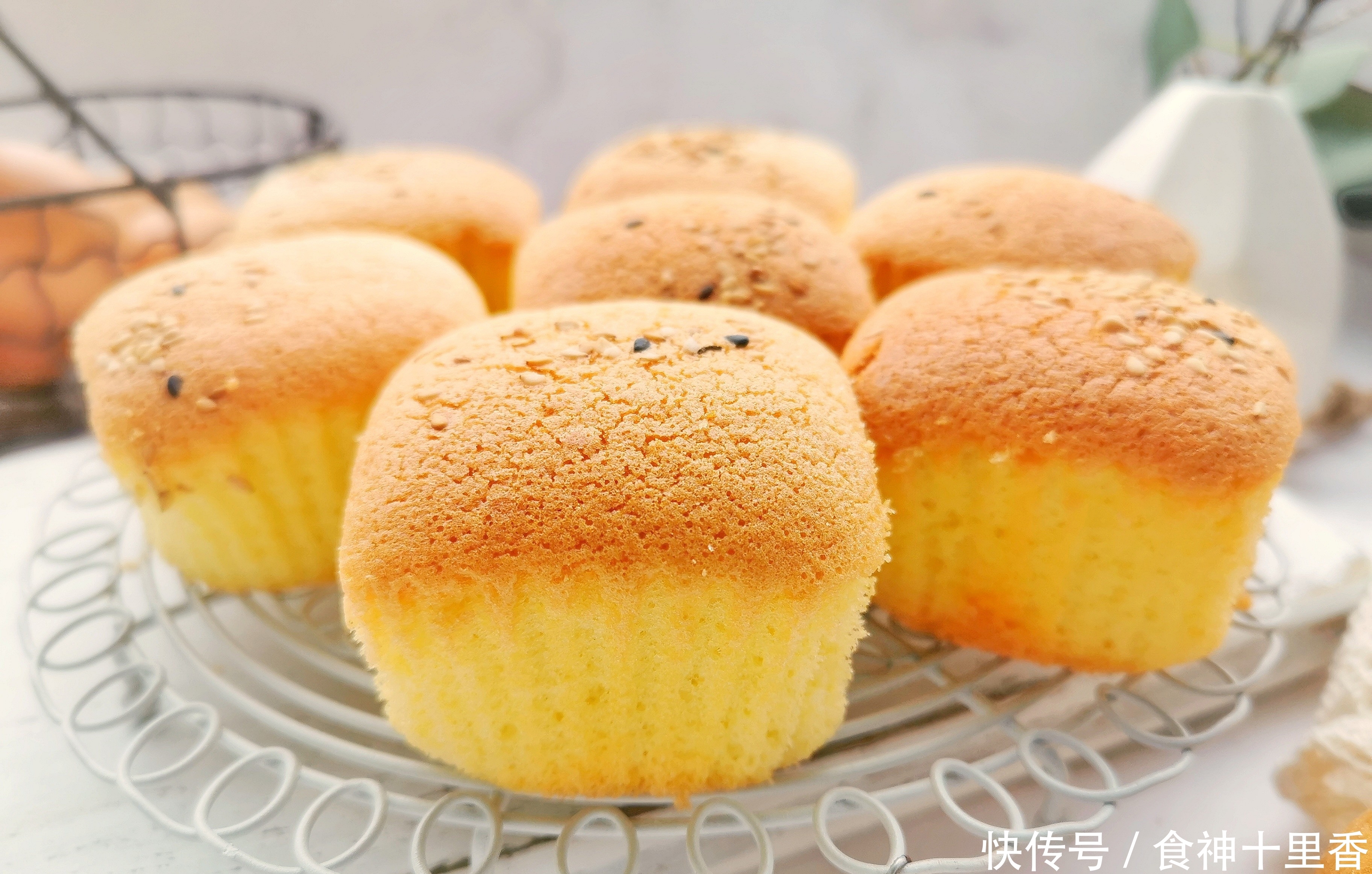 老式鸡蛋糕的做法