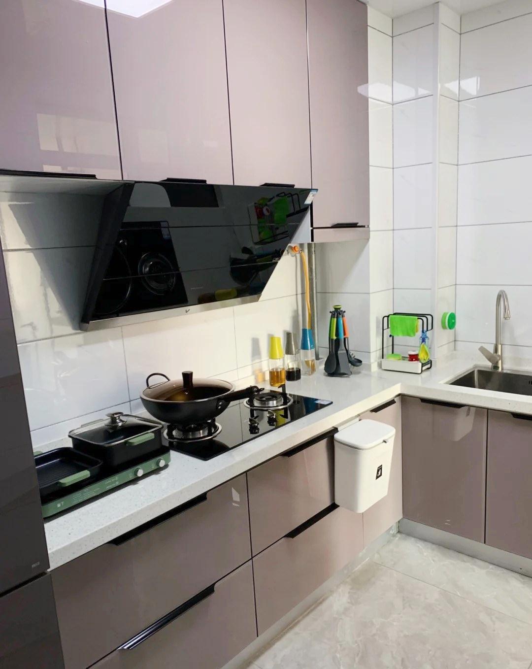 浅灰色|等我有钱了,也要买一套小户型,就照着他家这样装,又温馨又耐看