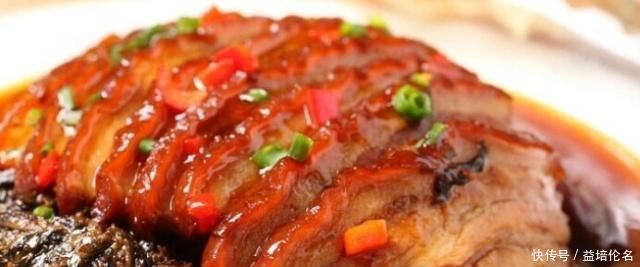 75岁老师傅做扣肉时,万万不能少了它,否则扣肉不香更不入味