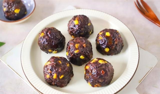 天冷早餐就吃它，不揉面不发面，软糯香甜，营养顶饱，做法超简单