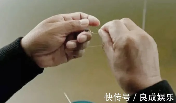 钓友|悄悄告诉你:其实不管在哪钓,铅坠这样调整后,一根鱼竿钓到手酸