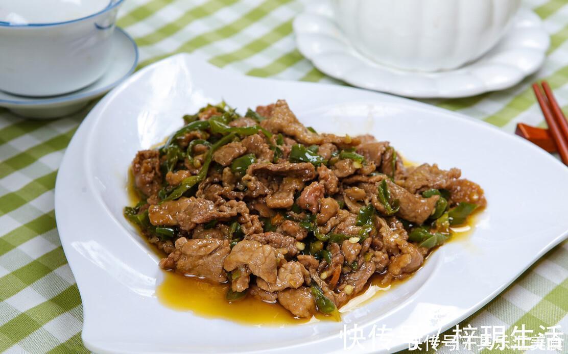 鲜嫩|怎么炒肉才能嫩滑不老呢？大厨教你1个妙招，鲜嫩爽滑不老不柴