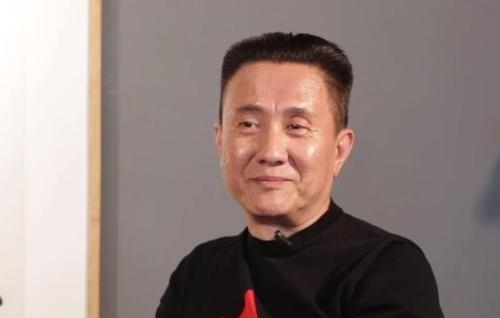 万历|万历十五年究竟发生了什么?黄仁宇:从此刻起,大明帝国走向灭亡