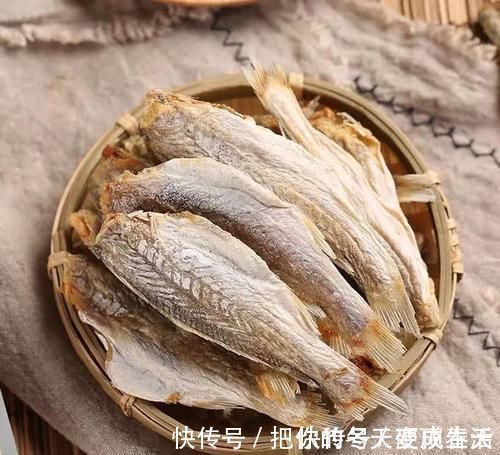 鱿鱼仔|海鲜只知道吃螃蟹瞧瞧沿海人都在吃啥绝好吃到舔大腿