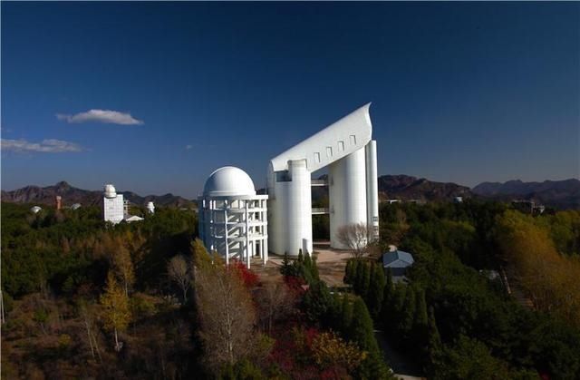 追忆天文学家王绶琯｜牛角两尖探宇宙 象牙一塔隐云霄