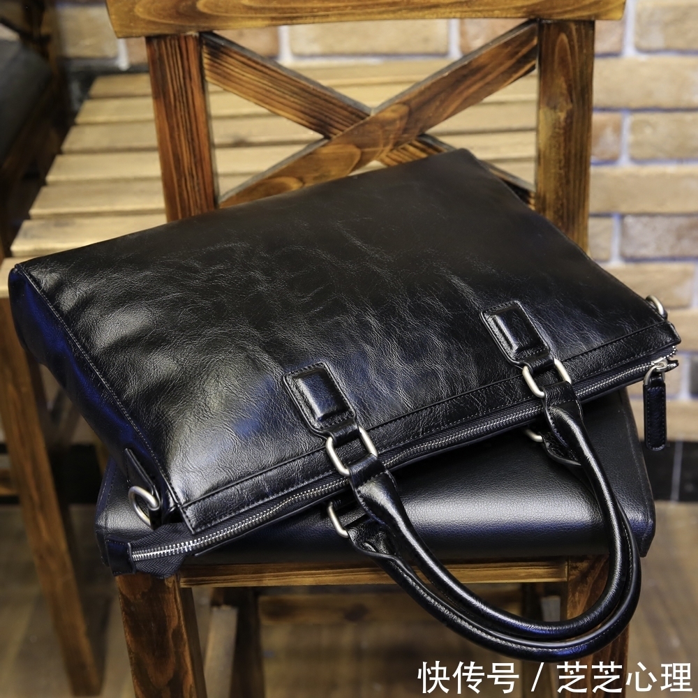 咖啡色|心理学:发型不变的人更有工作能力,从穿着打扮看穿一个人