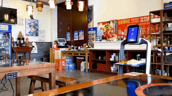 火锅|人均居然30+!红桥这家肥肠鸡火锅,吃出“黑科技”!吃到扶墙出~