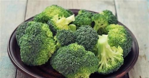 适合女性吃的3种食物，排毒养颜，滋润肌肤，早吃早好！