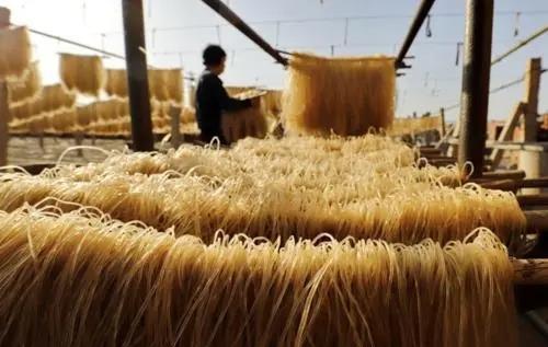 菜肴|红薯粉条,绿豆粉条,土豆粉条到底啥区别?看完文章你就明白了