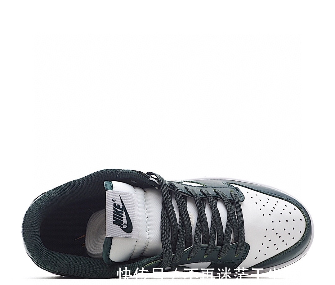 Nk SB Dunk Low "Team Green" 密歇根白绿