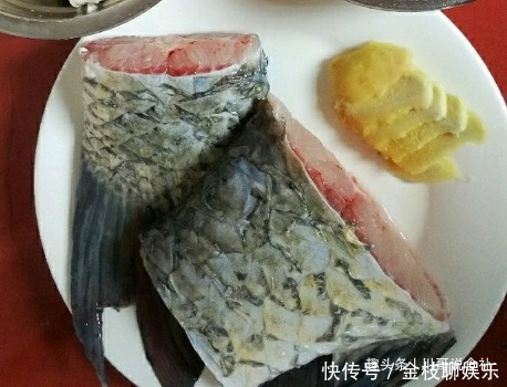  奶白|豆腐别炒着吃，教你1个新吃法，汤汁奶白更鲜美，比鲫鱼汤好喝