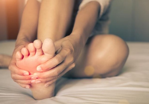 高血脂患者|身体出现4种表现，建议赶紧去查血脂，早发现早治疗