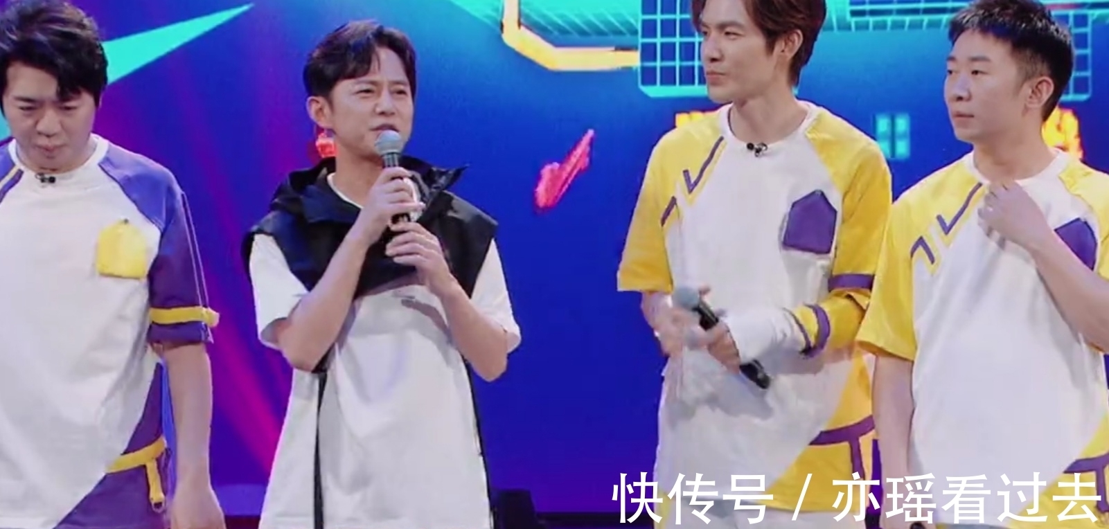 游戏|何炅坐镇《夏日少年派》搞起回忆杀?喜剧人杨迪也帮不上手了!