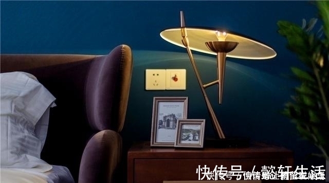 简约|她家150㎡轻奢风,玄关就露着不俗的品味,客厅是她最钟爱的地方