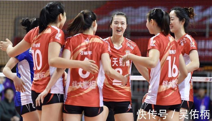 封闭式|新赛季排超联赛即将开始，3个球迷关心的问题，赖亚文都给了答案