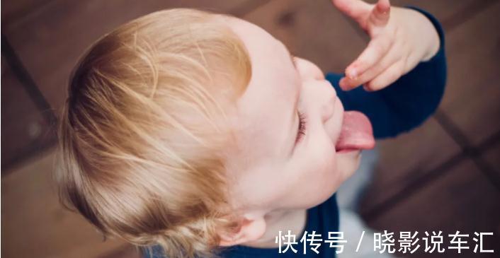 夜奶|宝宝吃夜奶,睡前刷牙是不是白刷?母乳夜奶,要担心蛀牙吗