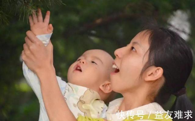 珊珊|宝宝2岁还没开口讲话,不是宝宝太懒,而是家长“太勤快”