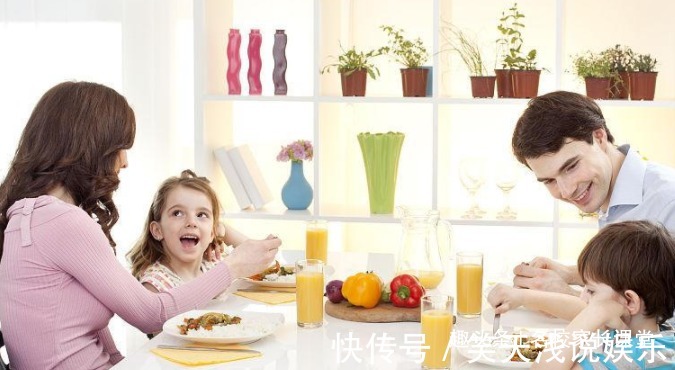 母亲|离孩子最近的3个人,决定了孩子的人生,越早知道越好