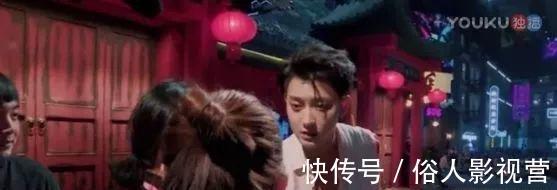 天朝四子均成综艺导师,三个备受质疑,只有他实至名归