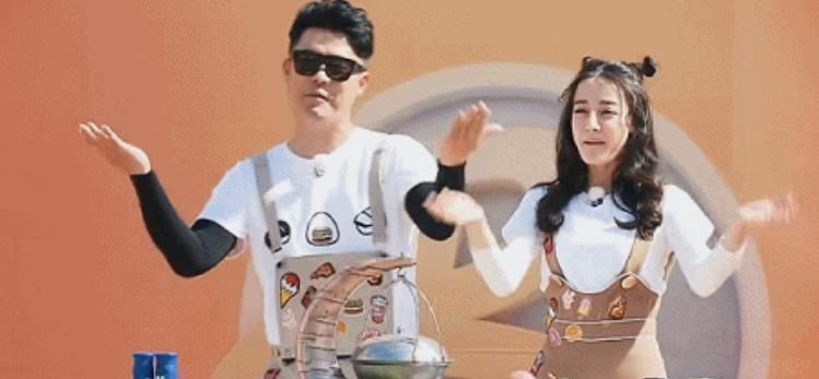 節(jié)目|在《跑男》狂吃的熱巴，為啥其他節(jié)目一口不吃導(dǎo)演2字道出內(nèi)幕