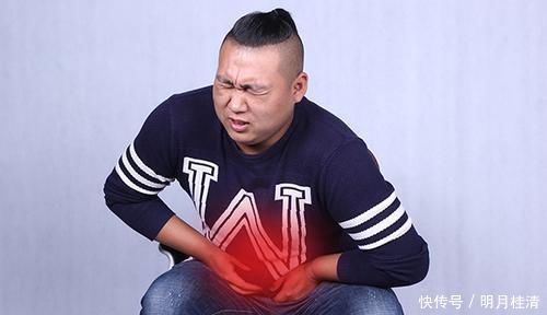 肠道|排便时，大便先是硬的，后来又软了可能不是便秘，得当心