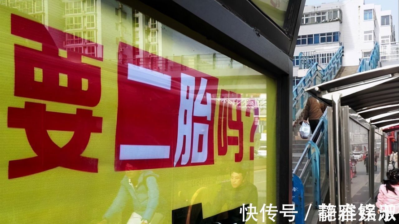 小宝宝|妈妈不在家,把二胎弟弟交给姐姐,回来查看监控火冒三丈