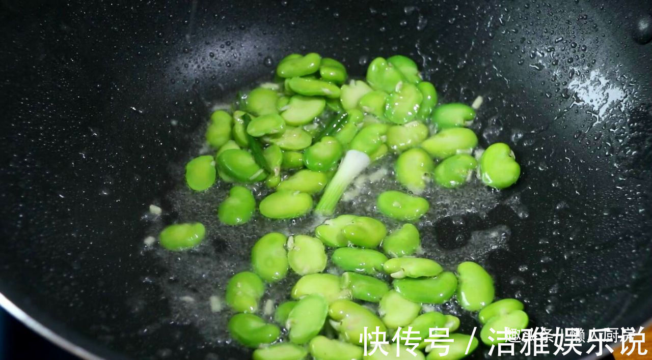 肉嫩|蛏子别只会炒着吃,教你做一碗蛏子汤,鲜中带香,肉嫩不老