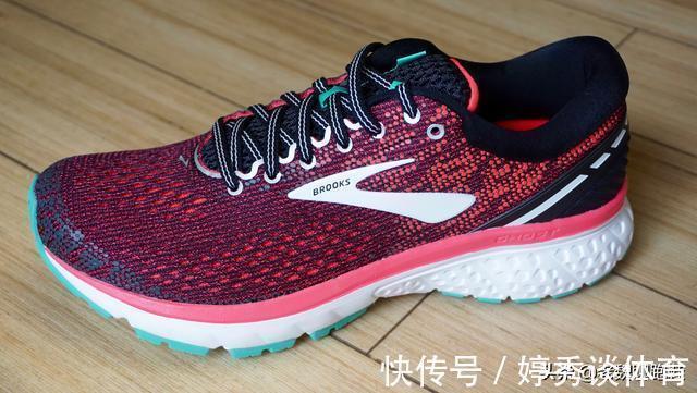 nike 从辉煌到没落，曾经红极一时的“四大跑鞋”，如今怎样了？