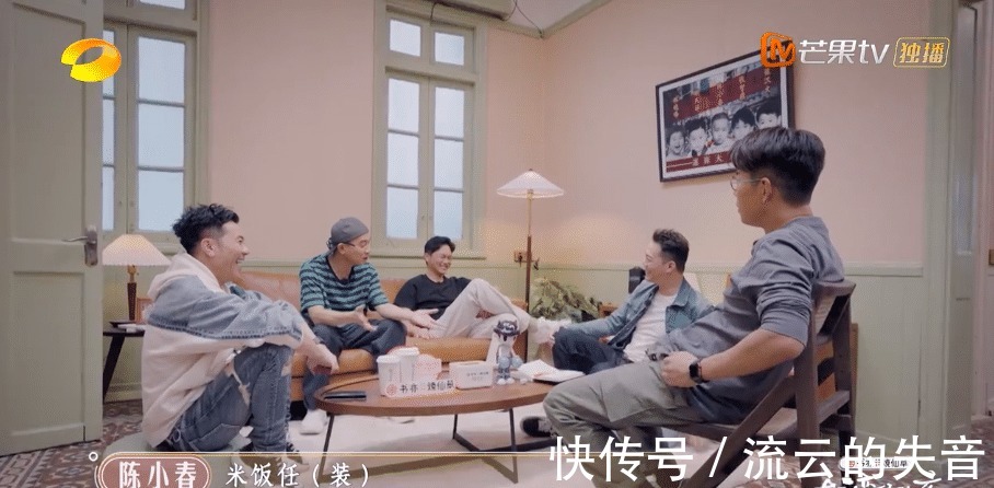 明星对钱没概念,张智霖一天想赚一百万,陈小春四菜一汤想卖888