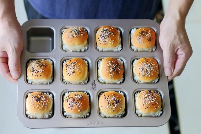 太香了！学会1个新早餐，1口1个吞下肚，做法超简单