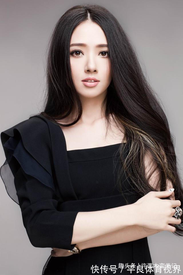 波浪 不管什么年纪的女人,这3种“发型”别留了,显脸大还很显老