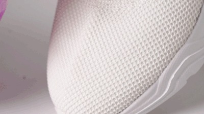 素湃 国潮鞋做得有多牛?雨天不湿鞋,穿一天不捂脚,好看还不贵