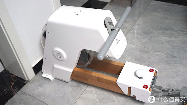 划船机|运动相关 篇一：全身锻炼称神的运动器材，野小兽R15水阻划船机测评！