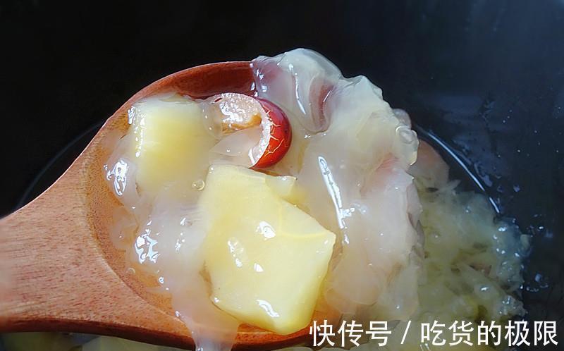 枣核|秋天,绿豆汤靠边站,应该常吃的是它,这么搭配煮汤,美味又润燥