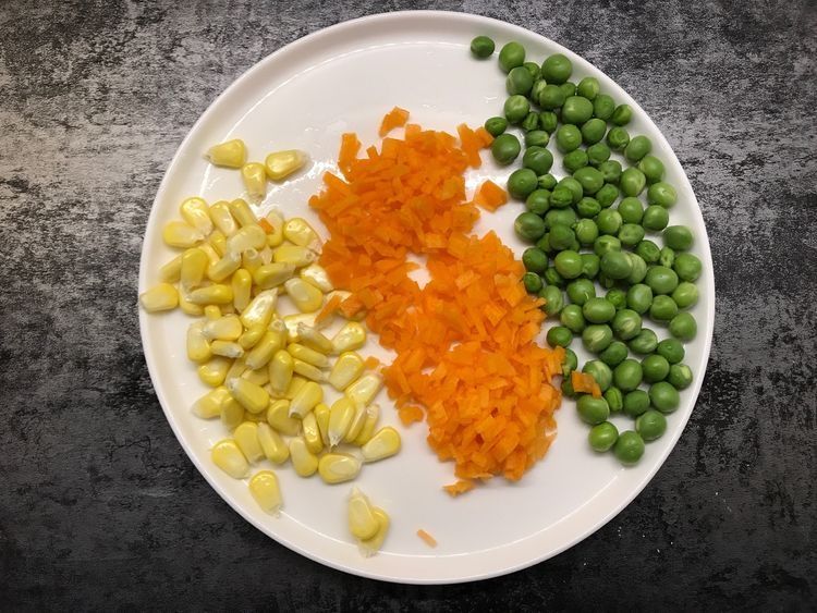 剩米饭大改造，做成美味的饭团，10分钟就上桌，味道很不错