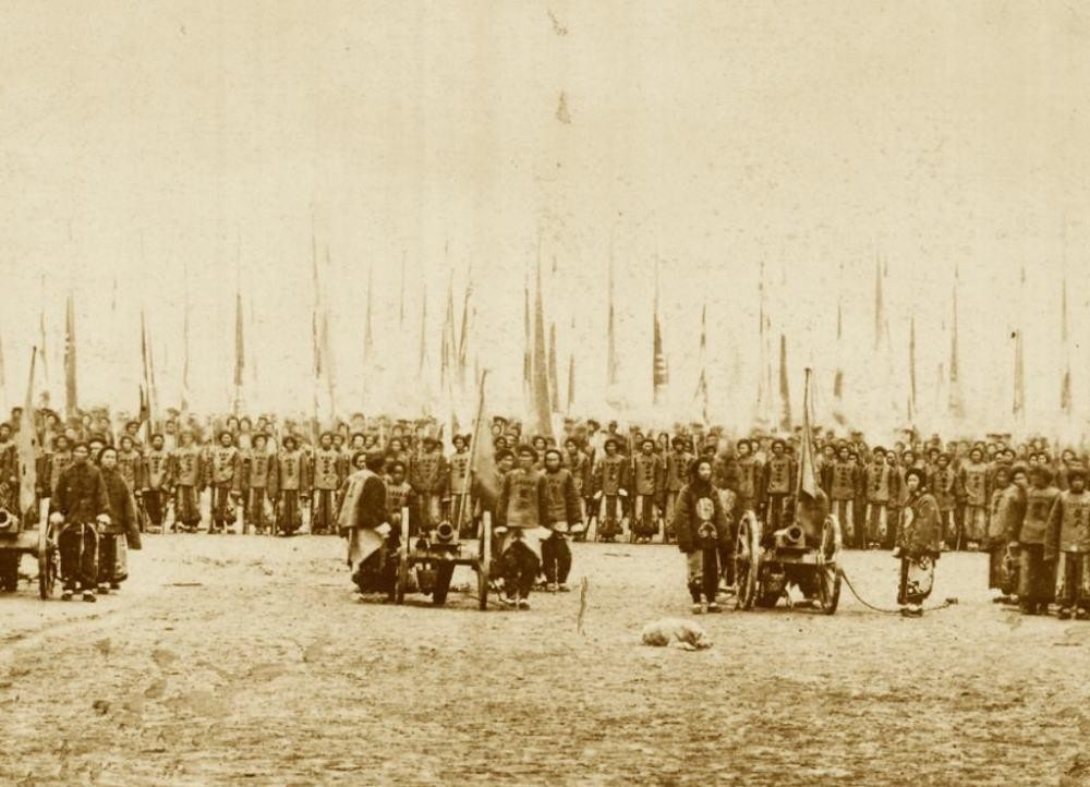 老乡|曾国藩老乡投靠湘军,众人对其交口称赞,却因吃饭一举动被曾赶走